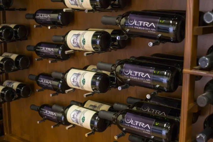 Ultra PEG HZ Metal Wine Rack Display