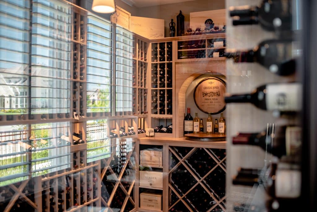 Contemporary wine cellars online