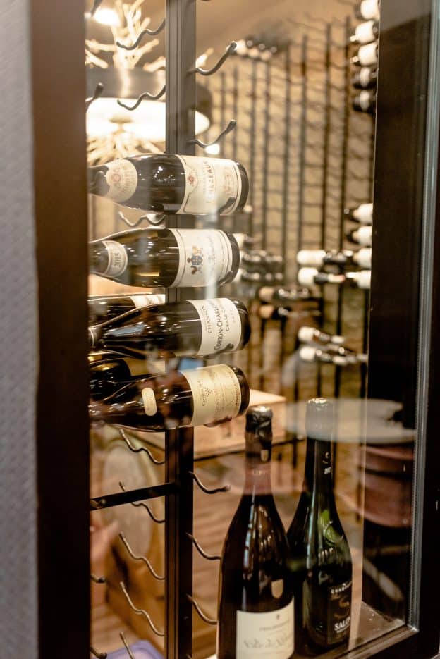 Maintaining the temperature and humidity in your wine cellar