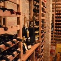 Main Features - Florida Naples Wine Cellar