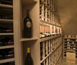 Mini quarter round to finish corner. High reveal display row with lighting.