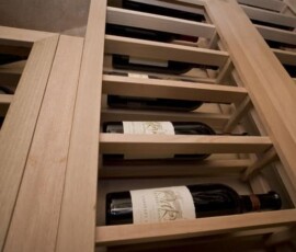 Lattice horizontal display for Big Bottles