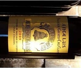 invisible support for standard and magnum bottles metal wine rack Gravity Series